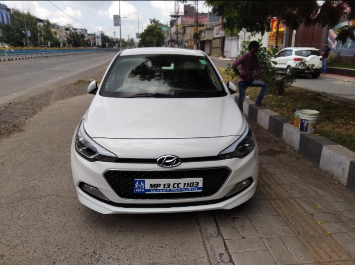 Classic Car World Indore Mahindra First Choice Dealer Since its inception, mahindra accelo, a mahindra & mahindra enterprise, has been a pioneer in the customized processing of flat steels, with its steel service centres set up across india and uae.